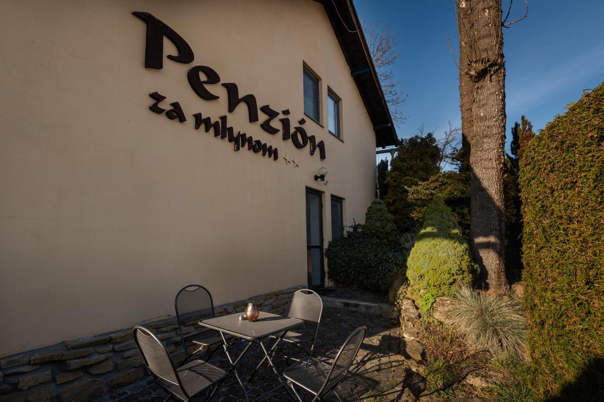 Penzion Za Mlynom Liptovská Teplá Exterior foto